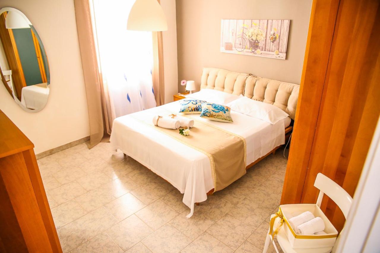 B&B La Dimora Di Tommaso Apartment - Dimora Storica Bike Friendly Ортона Екстериор снимка