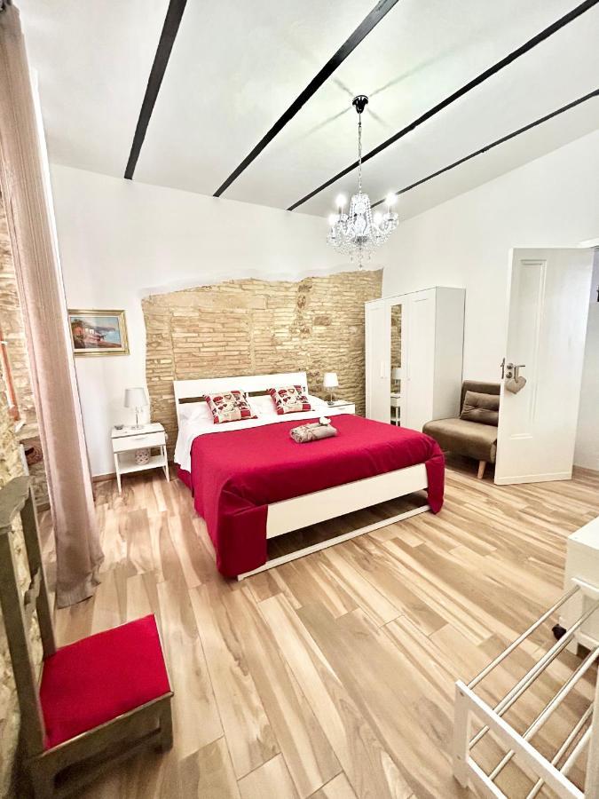 B&B La Dimora Di Tommaso Apartment - Dimora Storica Bike Friendly Ортона Екстериор снимка
