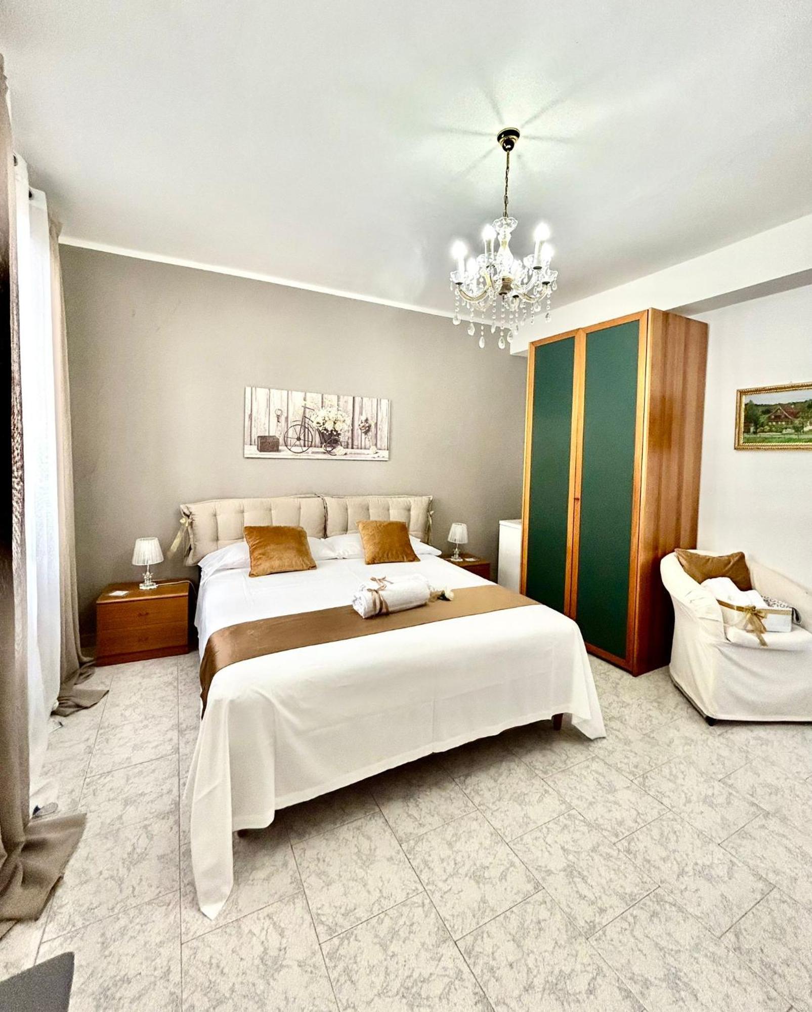 B&B La Dimora Di Tommaso Apartment - Dimora Storica Bike Friendly Ортона Екстериор снимка